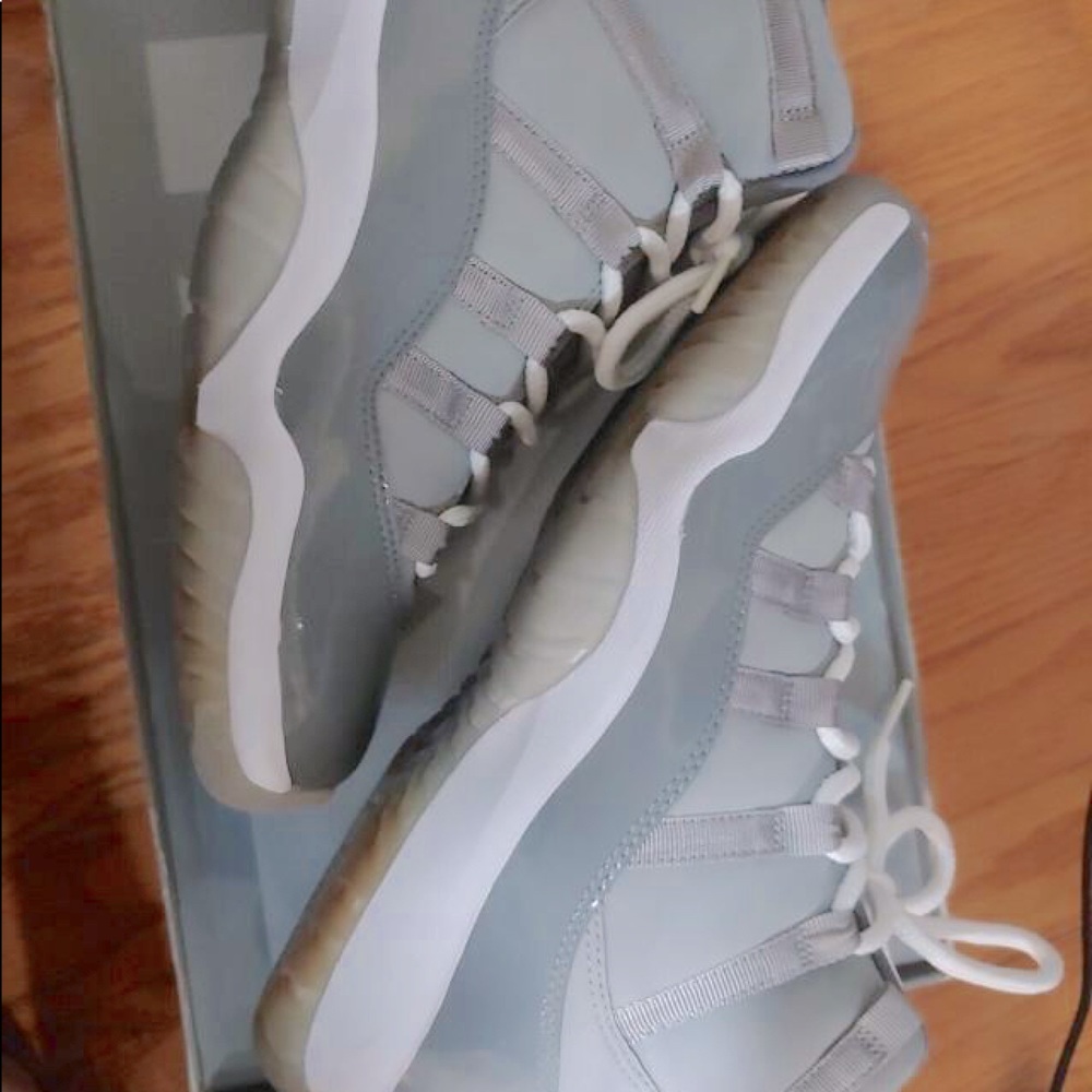 Air Jordan 11 xi retro cool grey